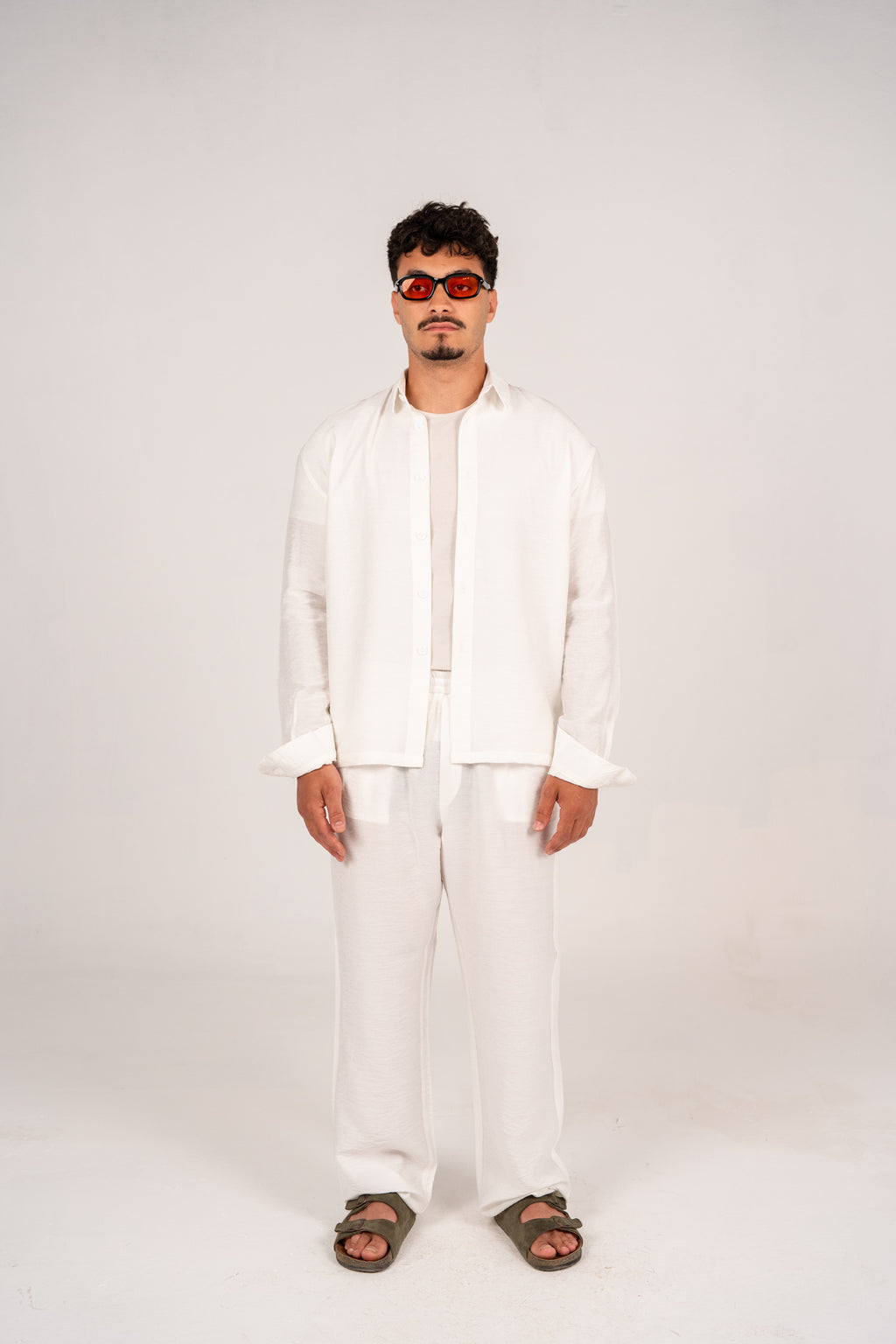 White linen set