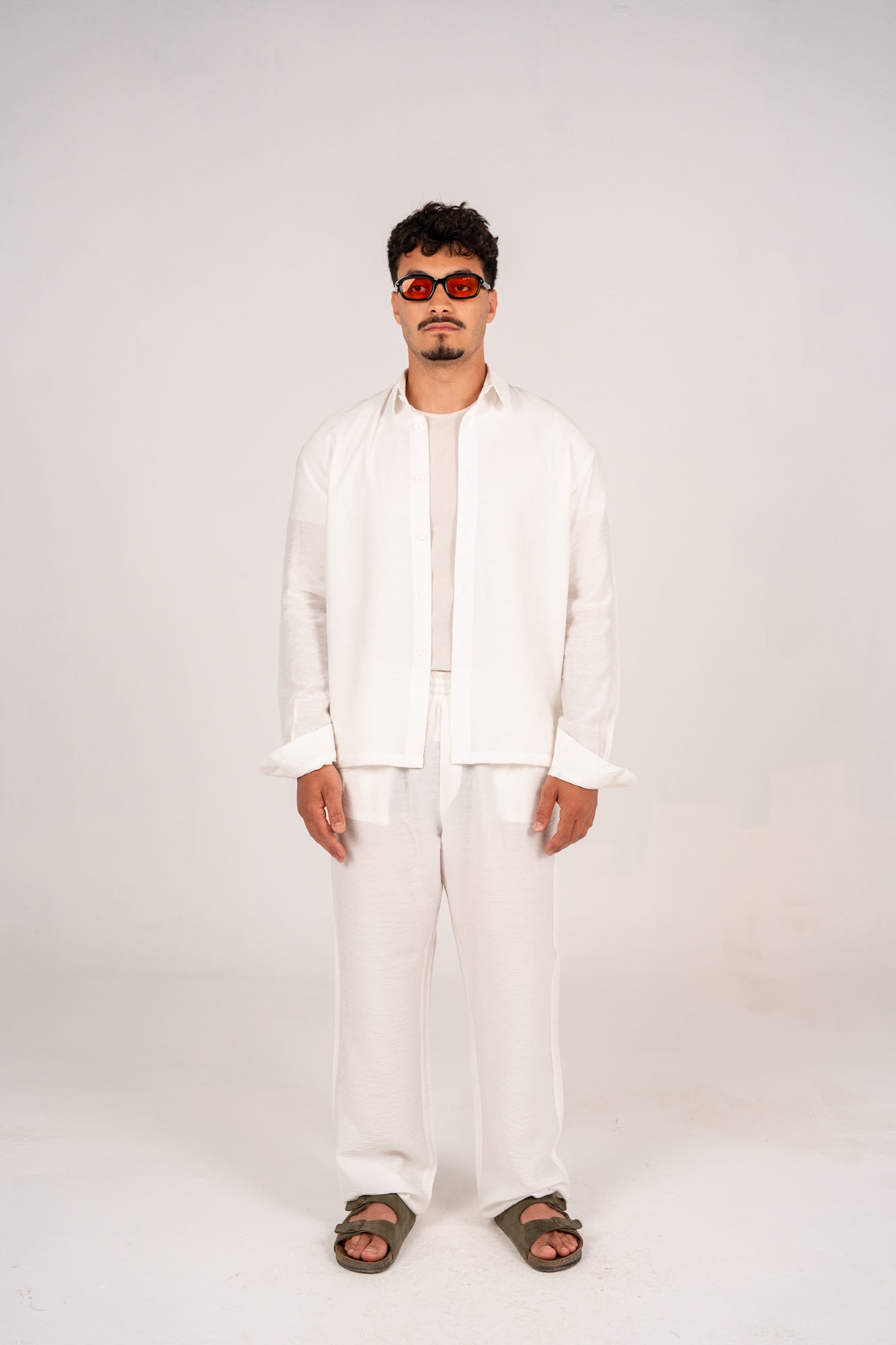 White linen set