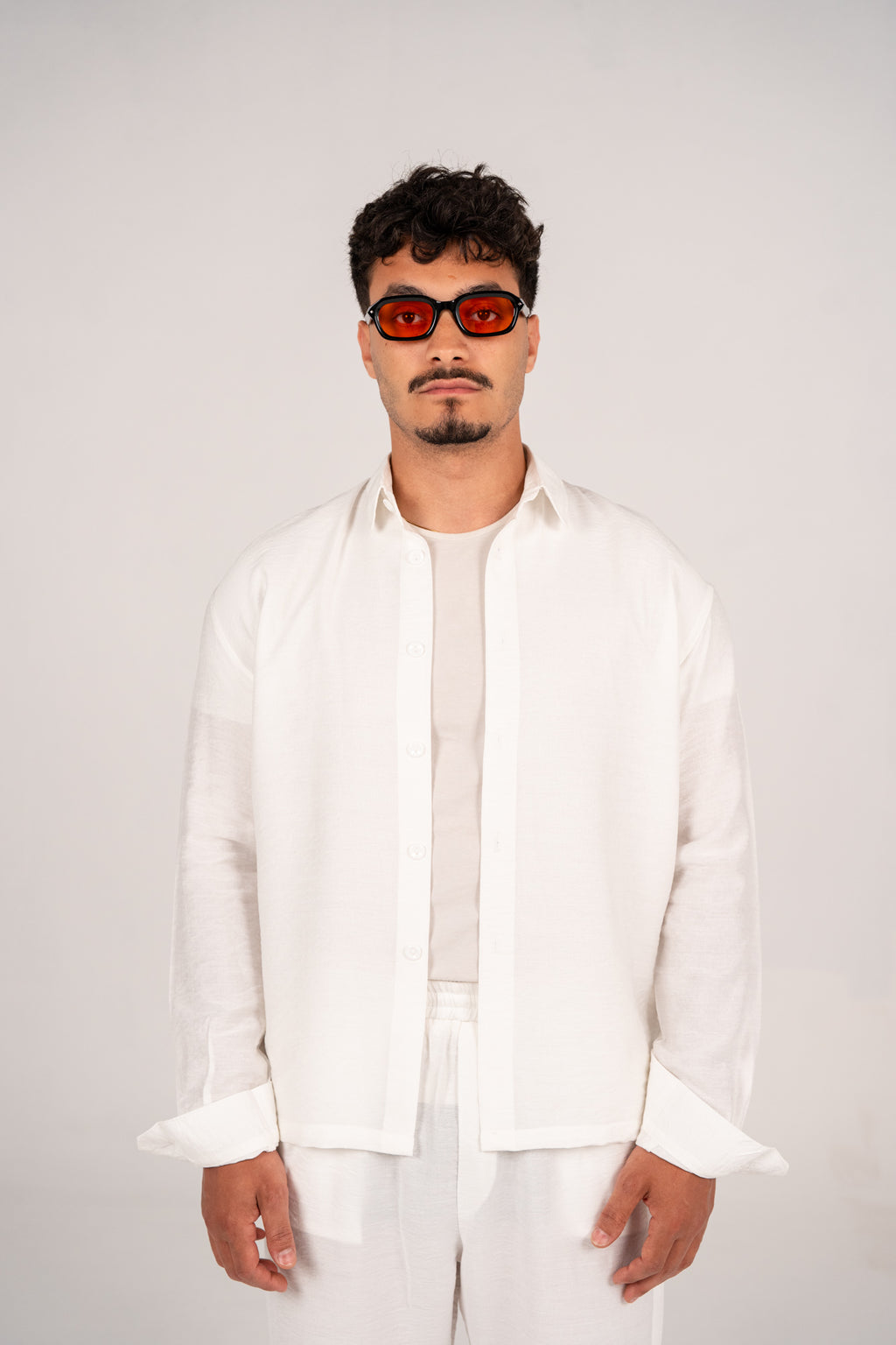 White linen set