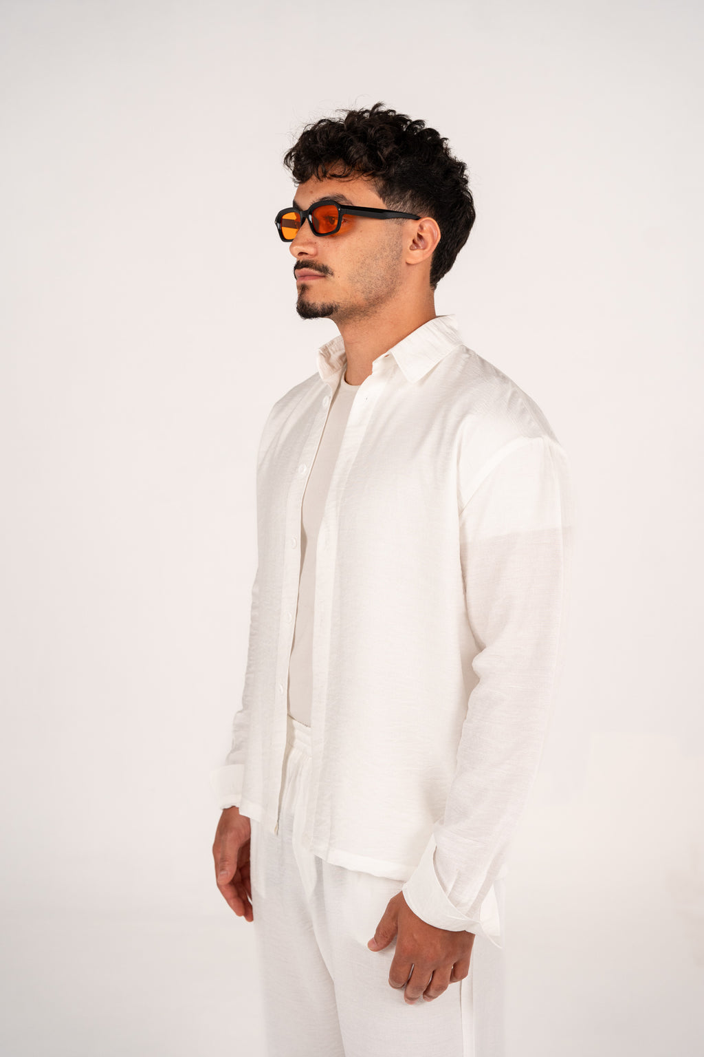 White linen set