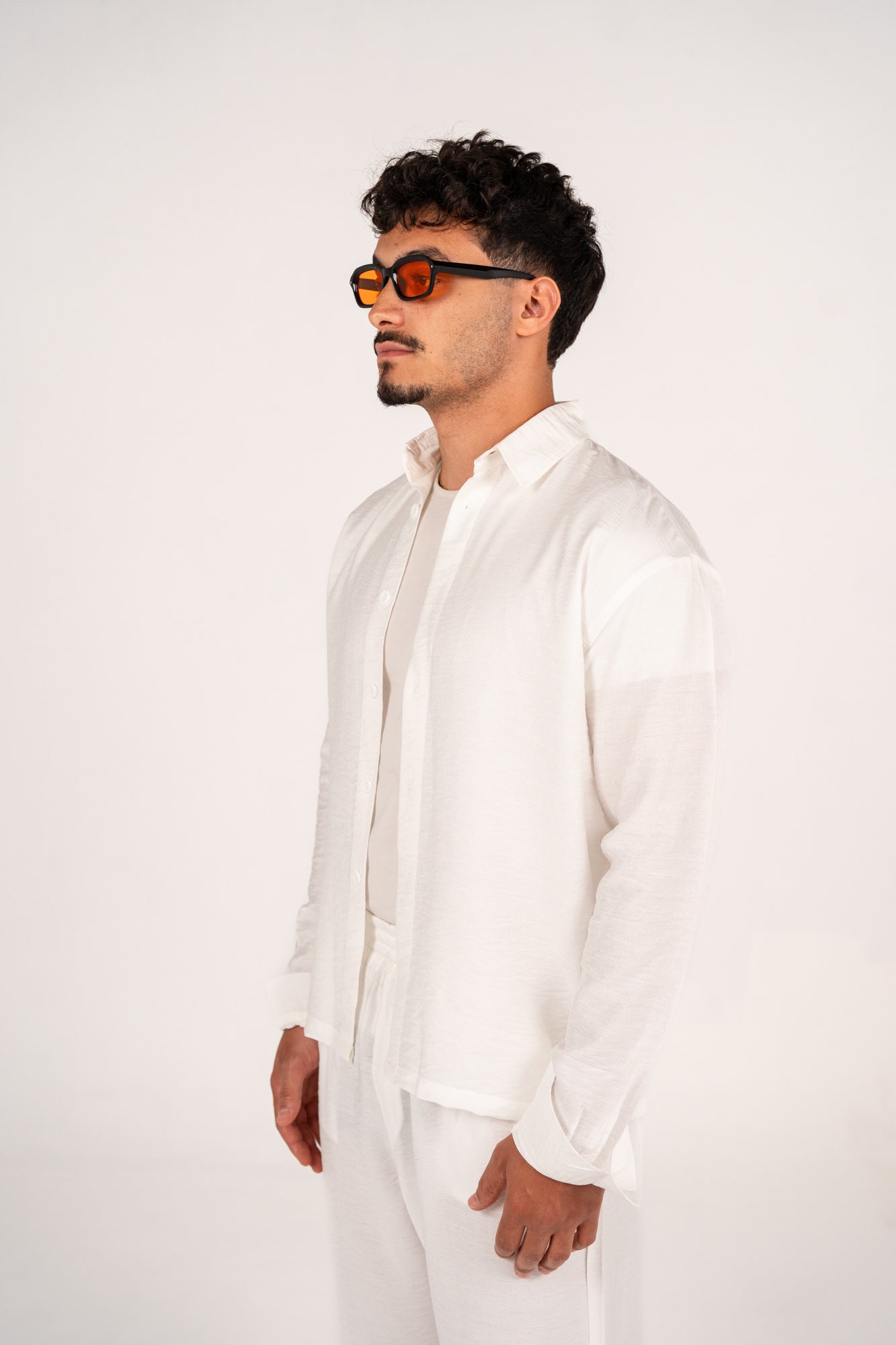 White linen set